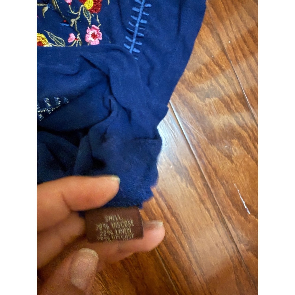 Anthropologie Ranna Gill Navy Blue Embroidered Floral Peasant Blouse Top XS - Picture 3 of 5